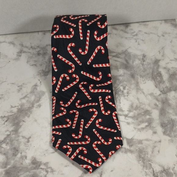 Keith Daniels Candy Cane Christmas Tie - Picture 1 of 4